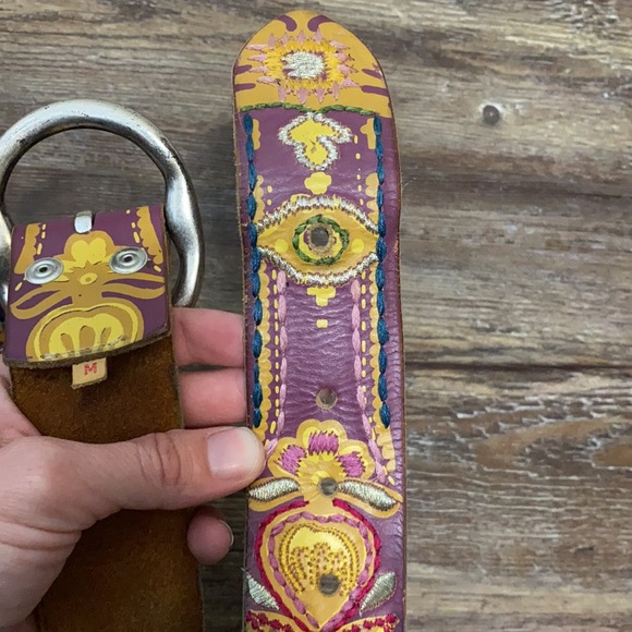 Lucky Brand Embroidered Genuine Leather Belt - Picture 4 of 7